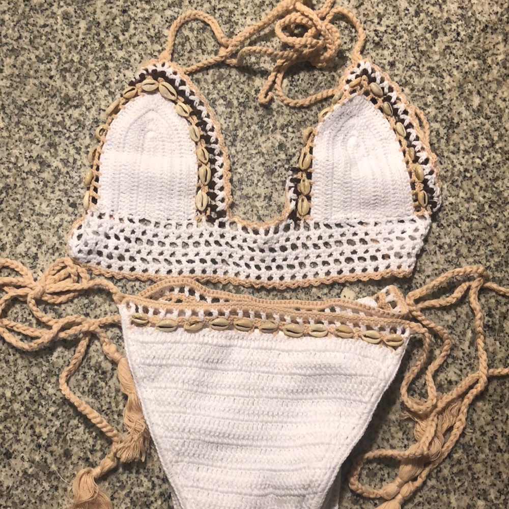 NWT Cupshe Shell Knit Bikini